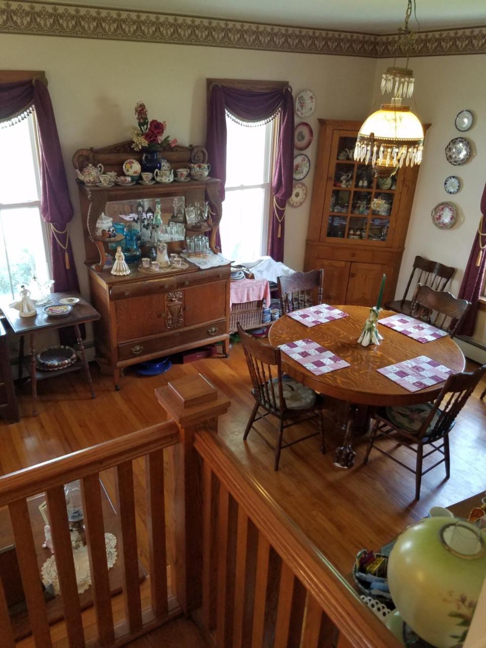 Sheep Hill Bed & Breakfast East Earl